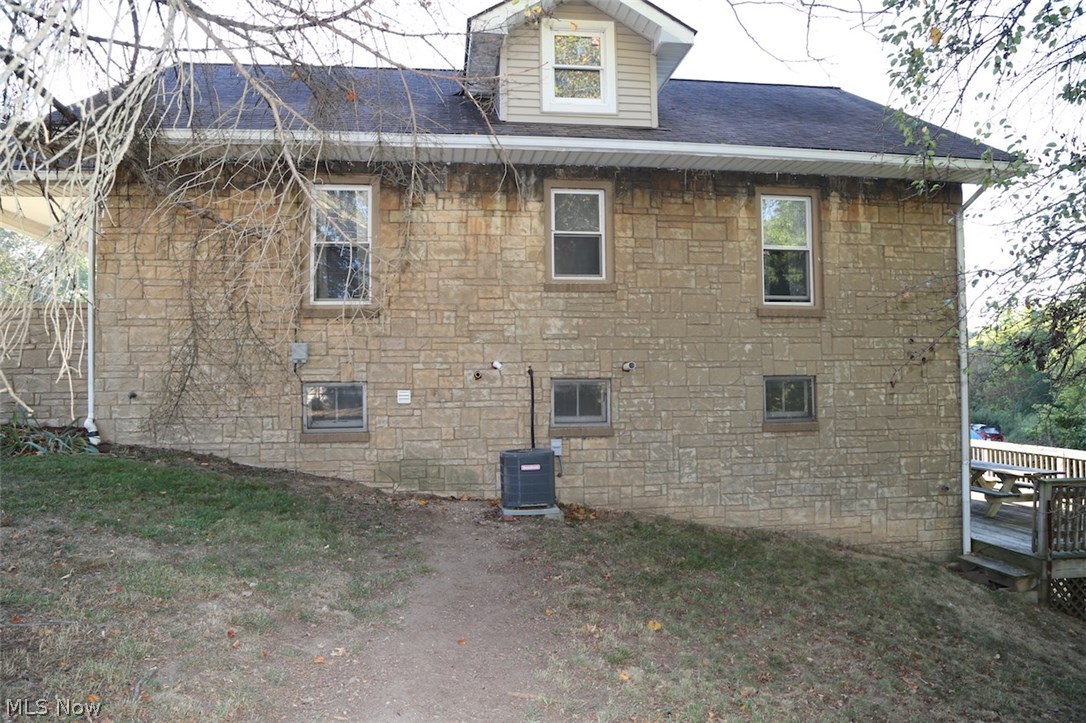 3088 East Waterloo Road Akron, OH 44312 - Photo 8 of 25