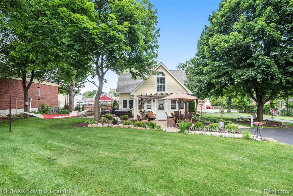 415 West Main Street Flushing, MI 48433 - Photo 36 of 37