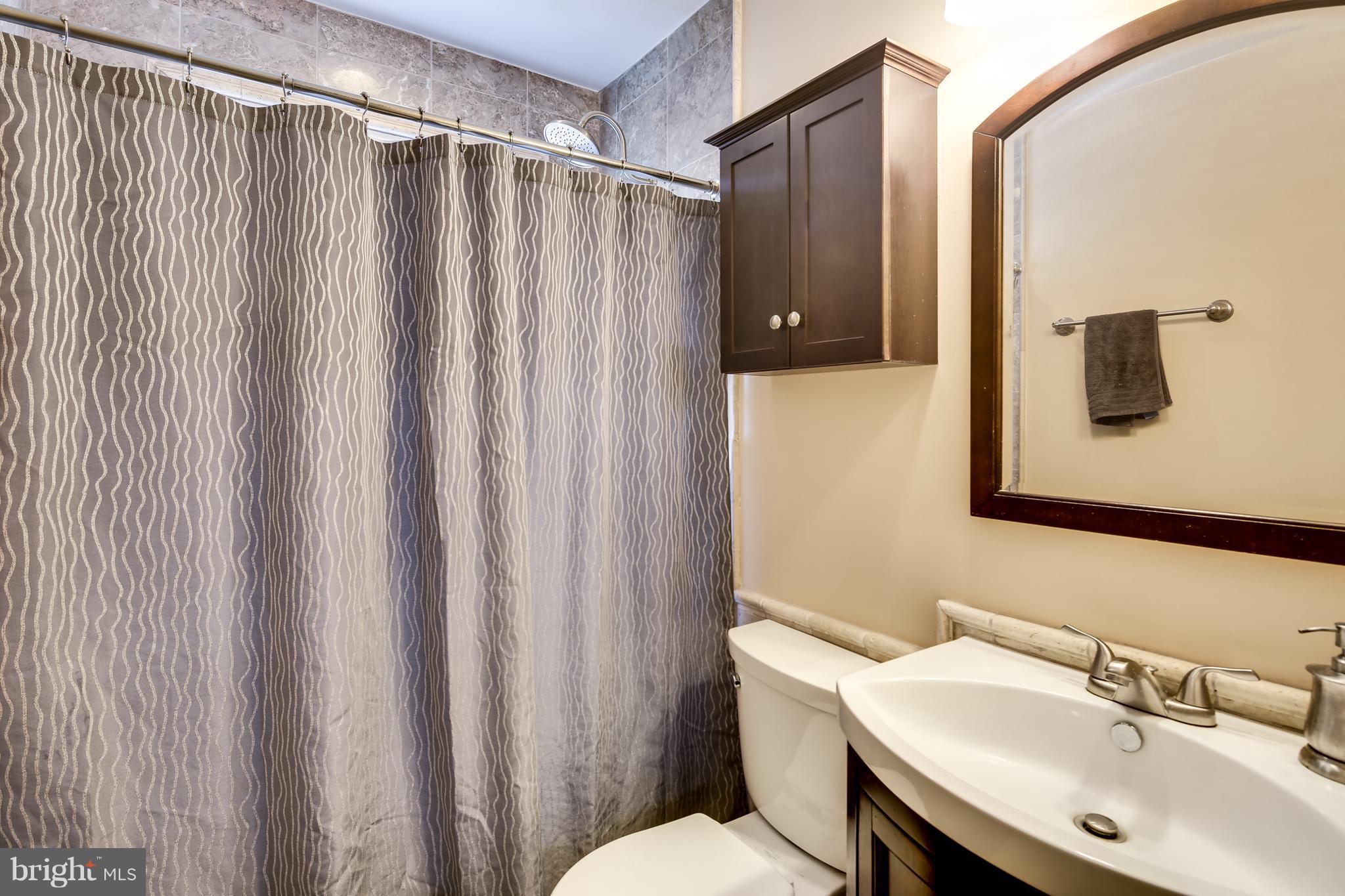 808 Templecliff Road Baltimore, MD 21208 - Photo 15 of 24 Bath