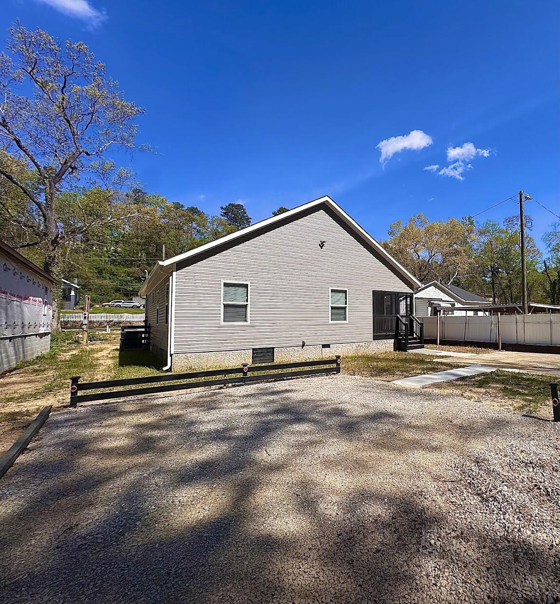 918 Shallowford Road Chattanooga, TN 37411 - Photo 30 of 31 Back Parking