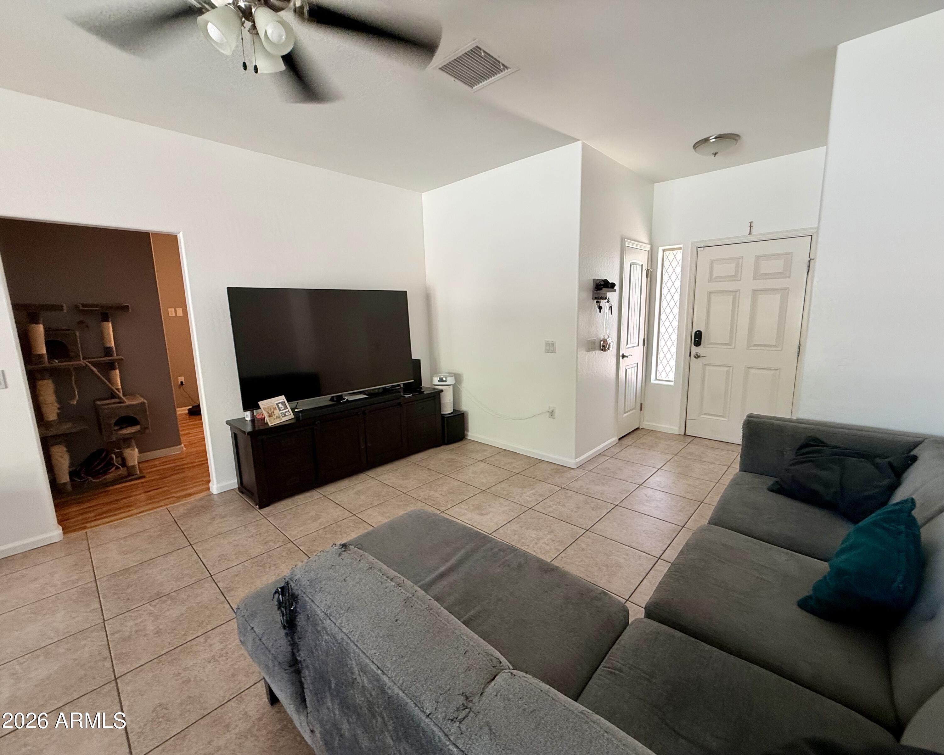 508 West Latona Road Phoenix, AZ 85041 - Photo 14 of 47 IMG_7046