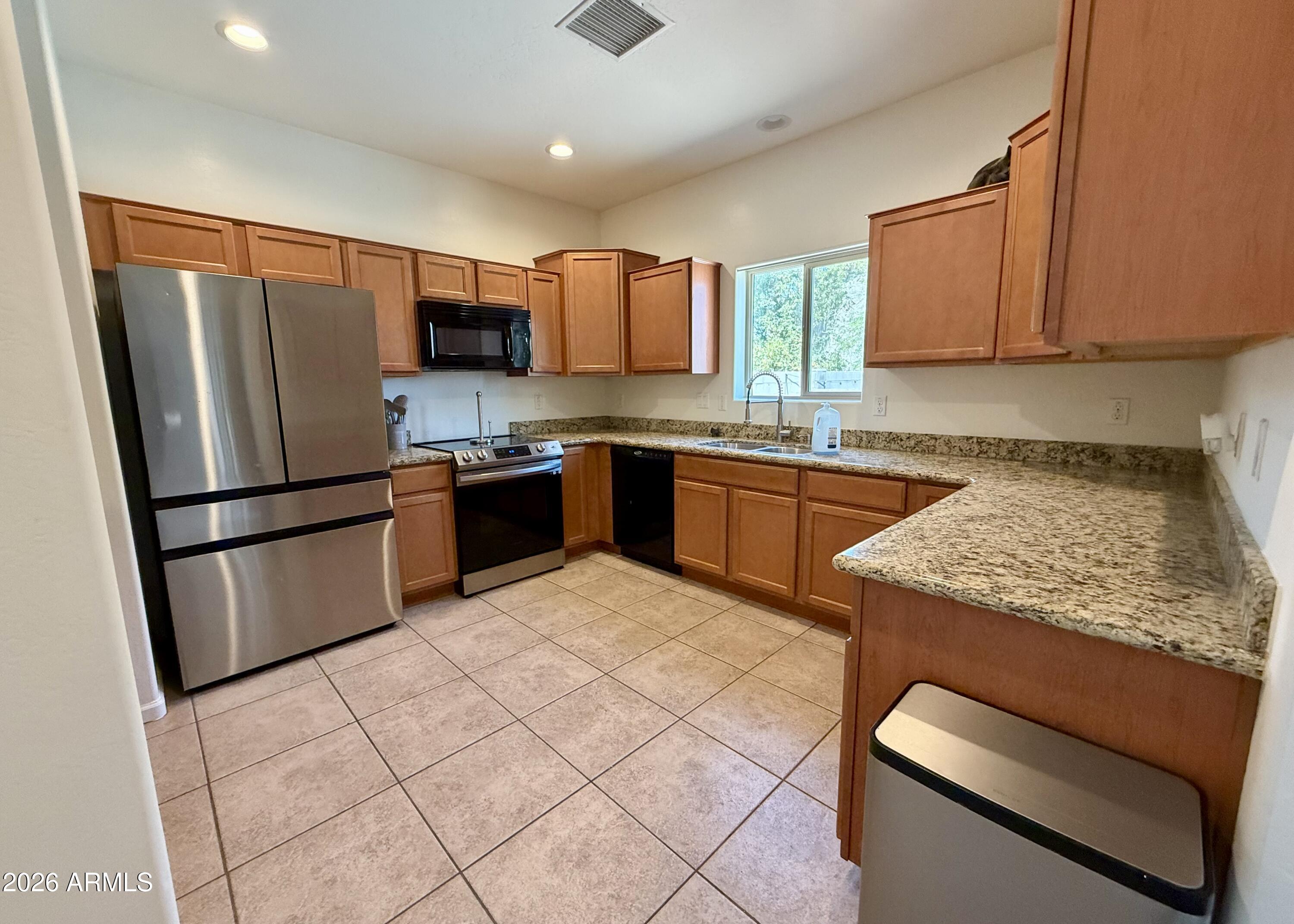 508 West Latona Road Phoenix, AZ 85041 - Photo 17 of 48 IMG_7176