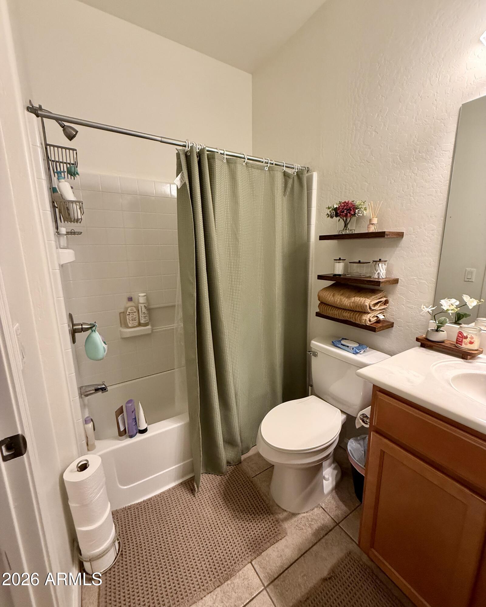 508 West Latona Road Phoenix, AZ 85041 - Photo 26 of 47 IMG_7053