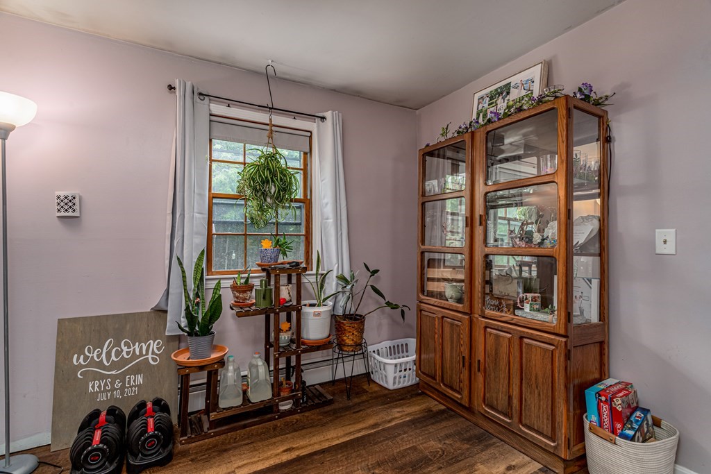 70 Valley Road Lunenburg, MA 01462 - Photo 22 of 42 a living room with furniture and a window