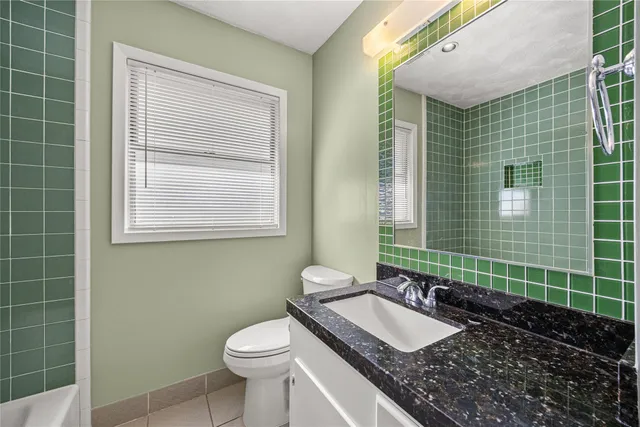 $2,100 | 2018 Woodvine Drive, Houston, TX 77055