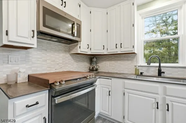 $364,900 | 315 Belvidere Avenue, Washington, NJ 07882