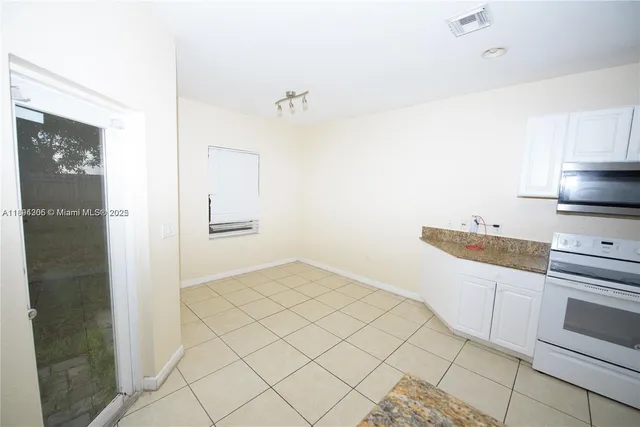 $3,150 | 174 Northeast 32nd Terrace, Unit 174, Homestead, FL 33033