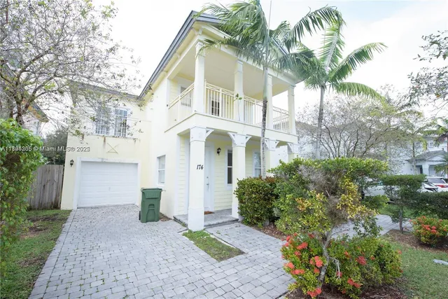 $3,150 | 174 Northeast 32nd Terrace, Unit 174, Homestead, FL 33033