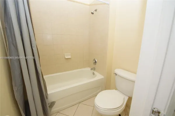 $3,150 | 174 Northeast 32nd Terrace, Unit 174, Homestead, FL 33033