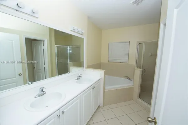 $3,150 | 174 Northeast 32nd Terrace, Unit 174, Homestead, FL 33033