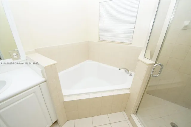 $3,150 | 174 Northeast 32nd Terrace, Unit 174, Homestead, FL 33033