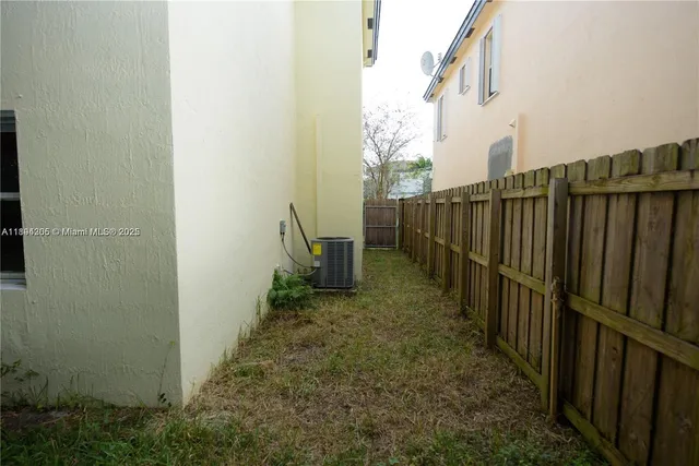 $3,150 | 174 Northeast 32nd Terrace, Unit 174, Homestead, FL 33033