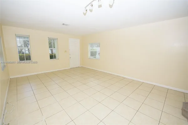 $3,150 | 174 Northeast 32nd Terrace, Unit 174, Homestead, FL 33033