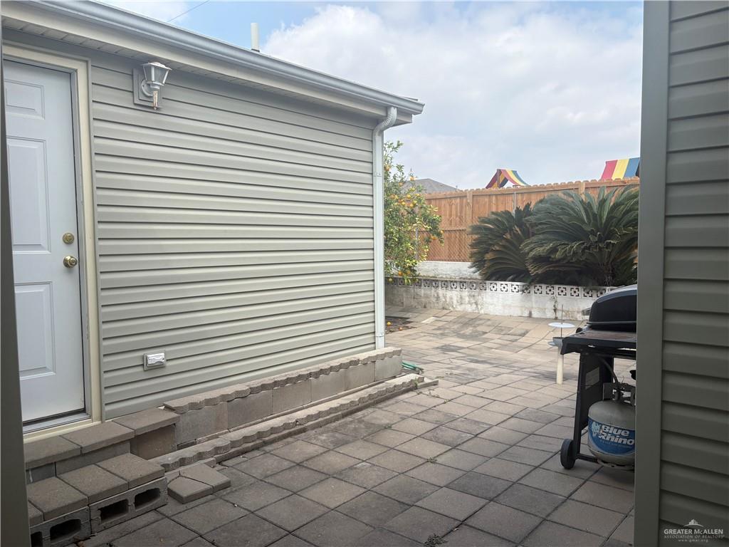 197 Laurel Road Pharr, TX 78577 - Photo 5 of 38 a view of a terrace