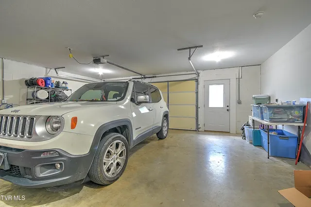 $328,000 | 114 Choctaw Drive, Chuckey, TN 37641