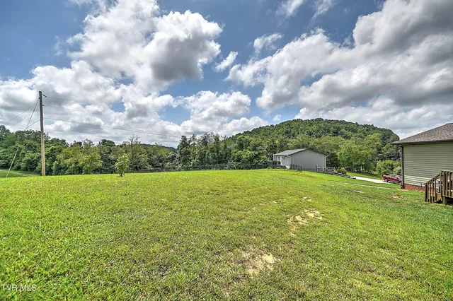$328,000 | 114 Choctaw Drive, Chuckey, TN 37641