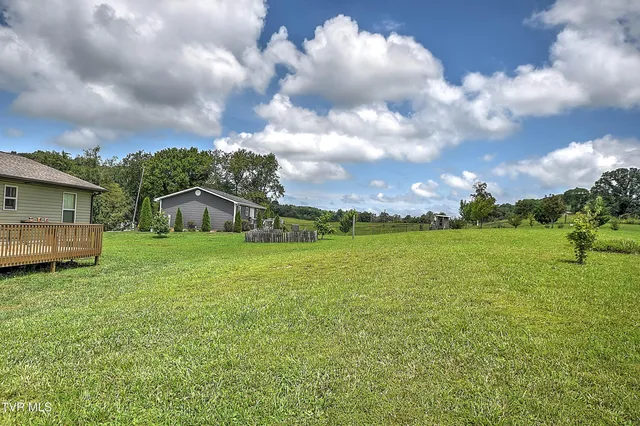 $328,000 | 114 Choctaw Drive, Chuckey, TN 37641