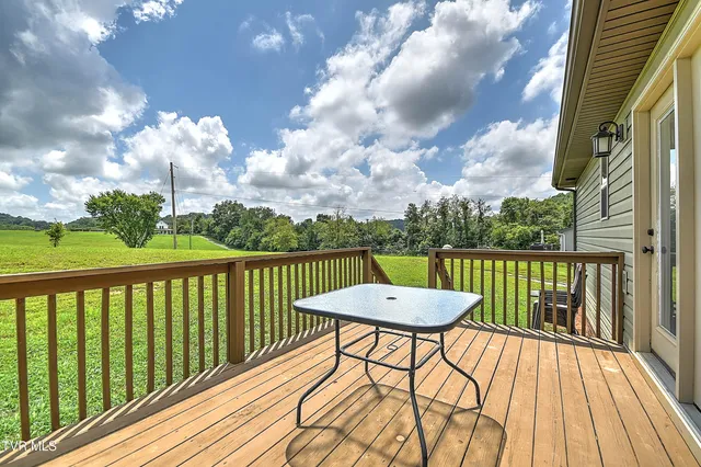 $328,000 | 114 Choctaw Drive, Chuckey, TN 37641