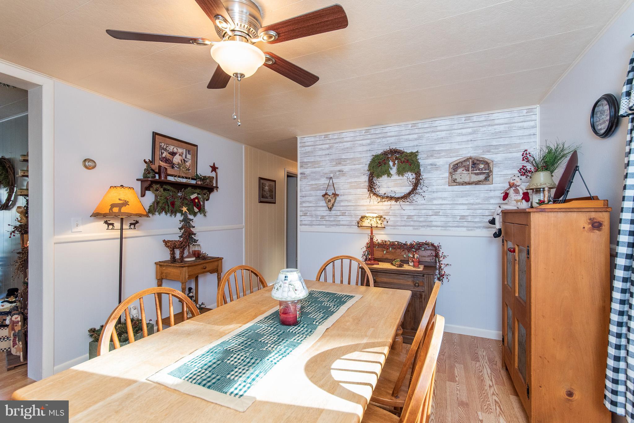 1515 Poole Road Street, MD 21154 - Photo 10 of 32 Dining Room