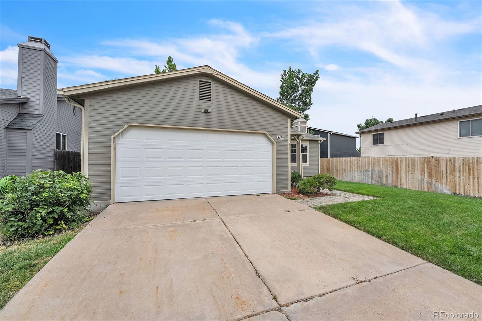 8479 Rabbitbrush Way Parker, CO 80134 - Photo 2 of 28 Gallery Image 2