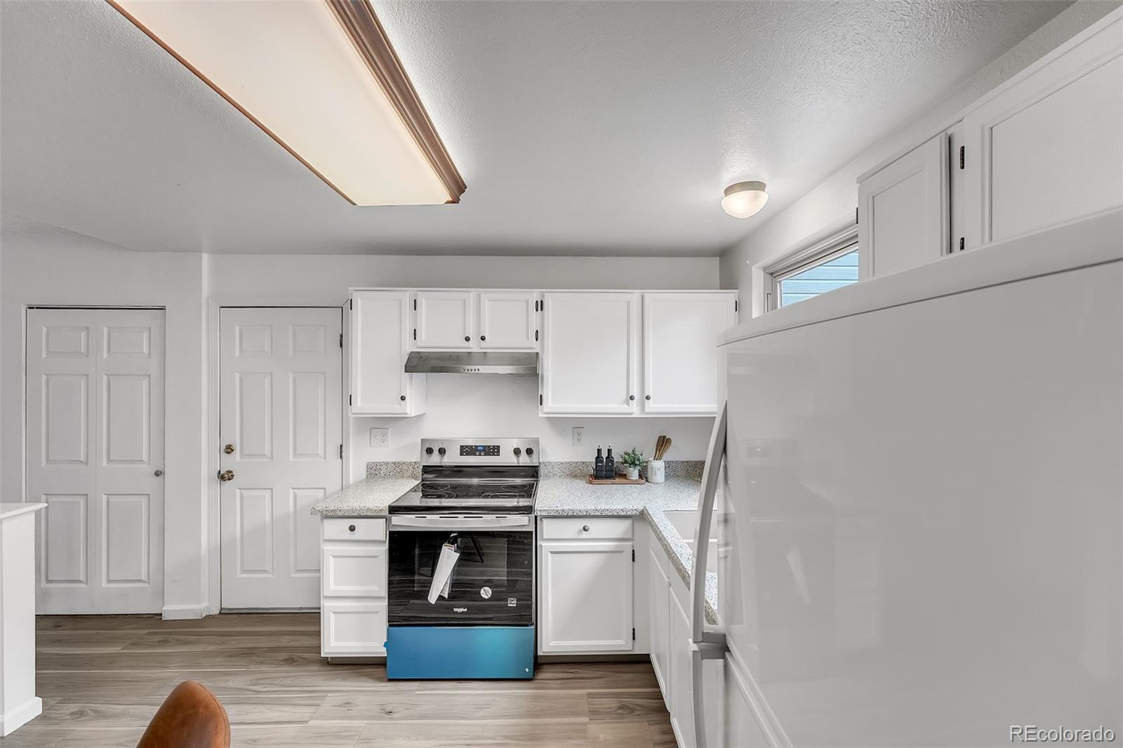 8479 Rabbitbrush Way Parker, CO 80134 - Photo 6 of 28 Gallery Image 6
