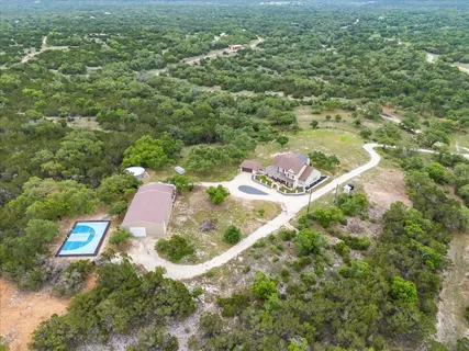 $2,297,000 | 440 Currie Ranch Road, Wimberley, TX 78676