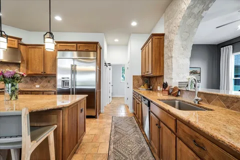 $2,297,000 | 440 Currie Ranch Road, Wimberley, TX 78676