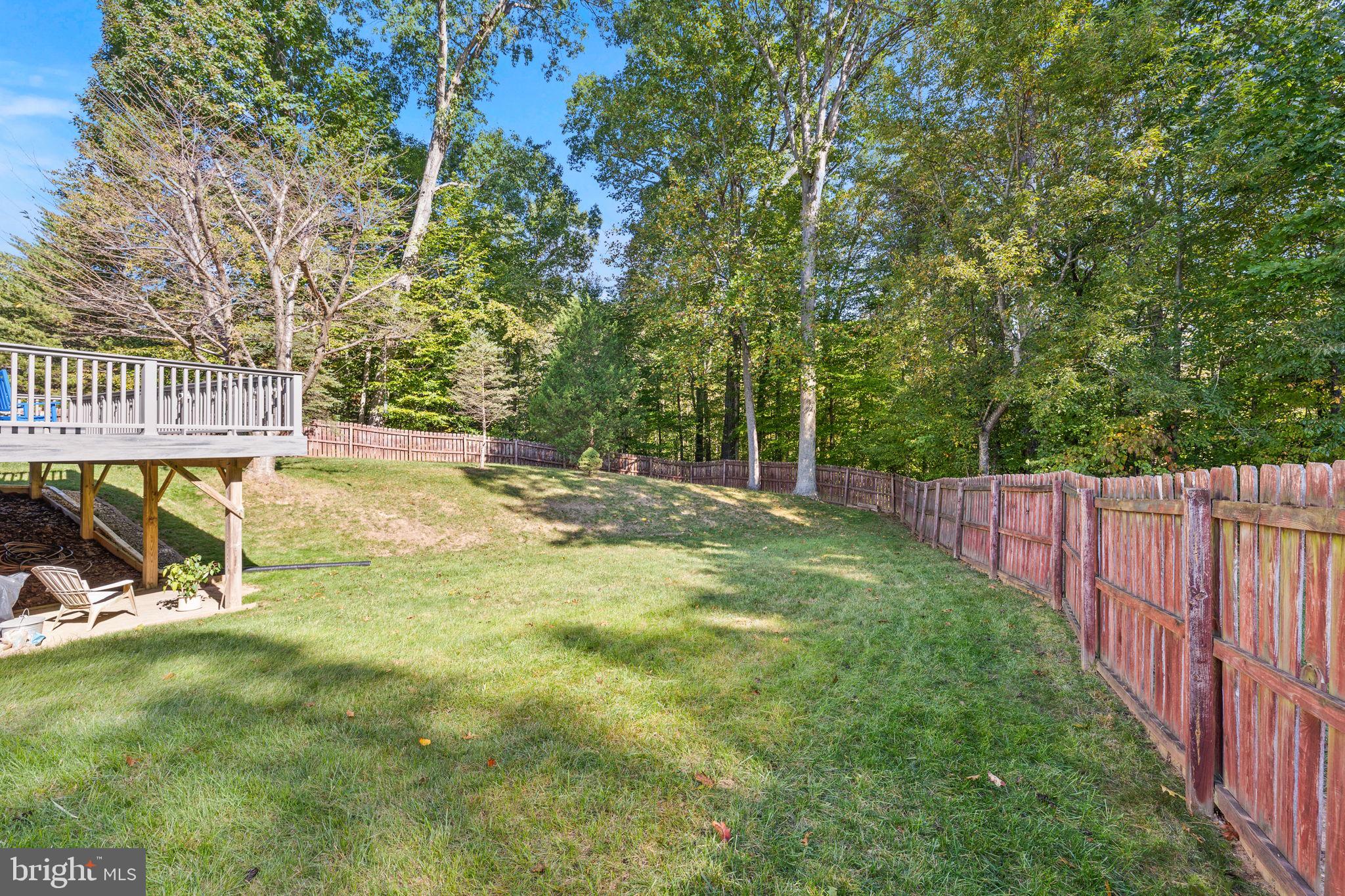 13911 Ruler Court Woodbridge, VA 22193 - Photo 30 of 38 a view of a slide with a slide
