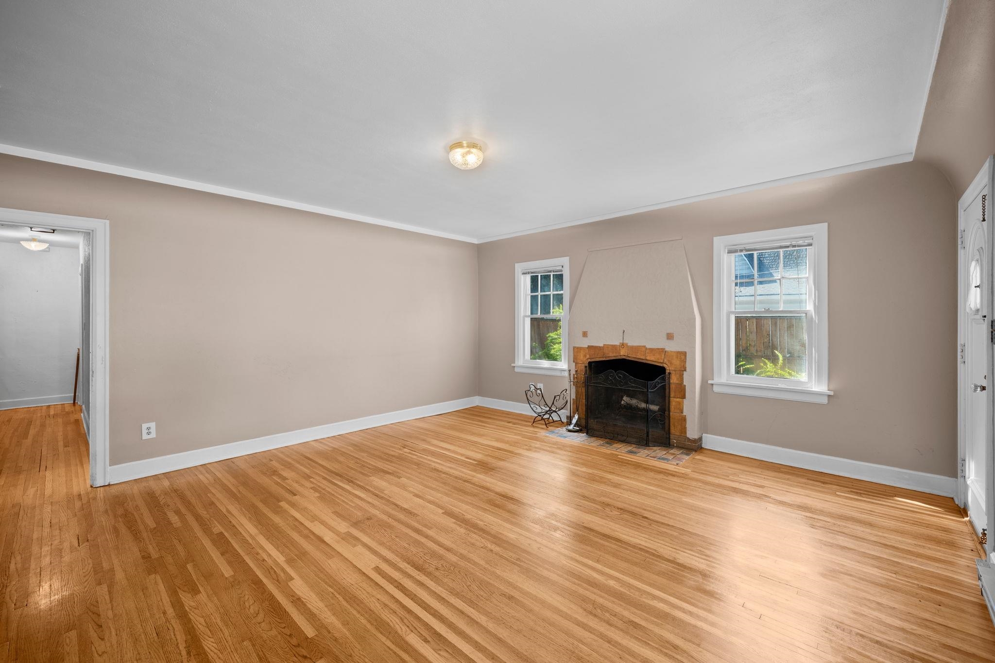 147 South Elm Street Spokane, WA 99201 - Photo 4 of 36