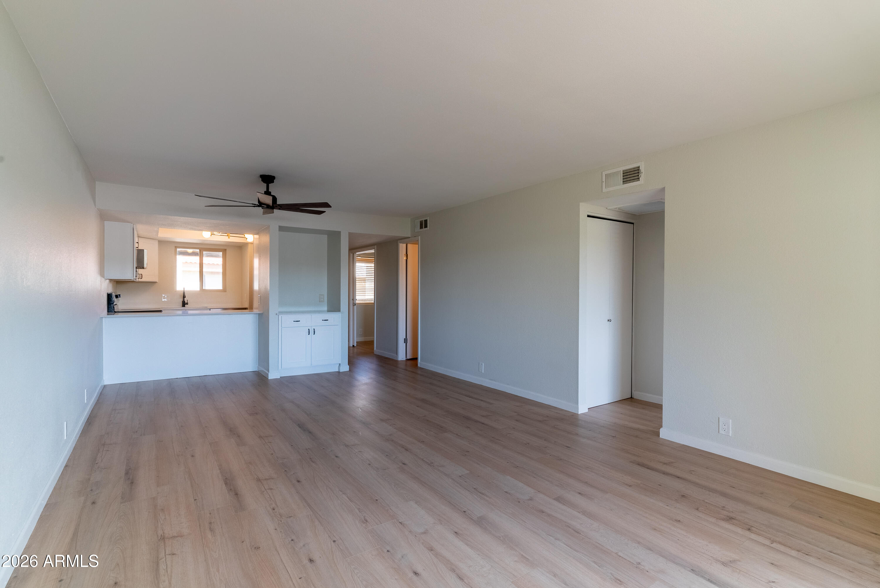 4150 East Cactus Road, Unit 216 Phoenix, AZ 85032 - Photo 3 of 40 DSC03416-HDR
