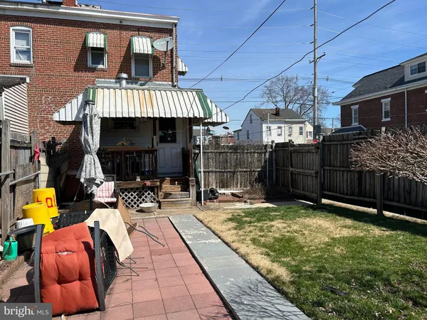 $2,450 | 1049 Genesee Street, Trenton, NJ 08610