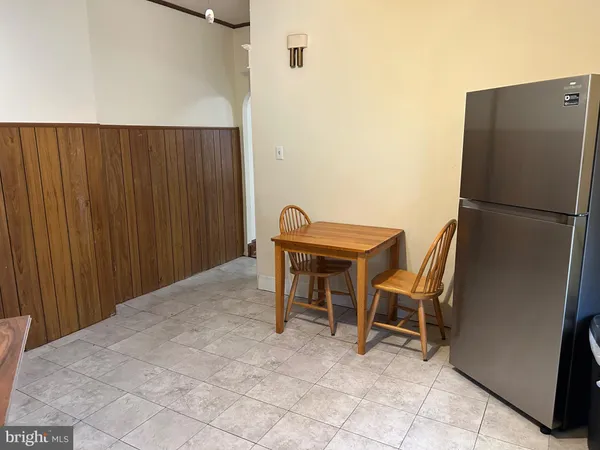 $2,450 | 1049 Genesee Street, Trenton, NJ 08610