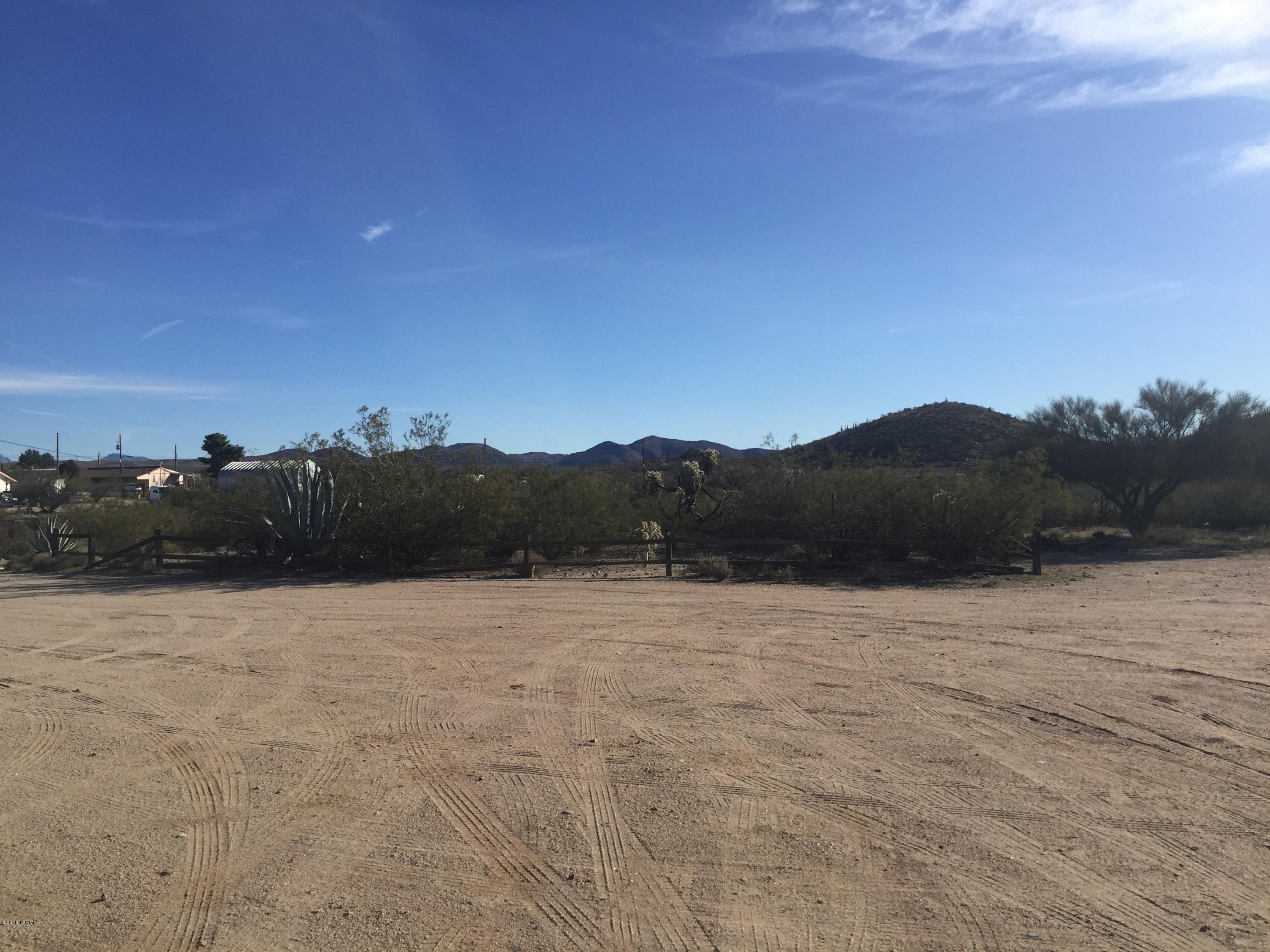 48746 East Panther Butte Road Tucson, AZ 85739 - Photo 24 of 32 Gallery Image 24