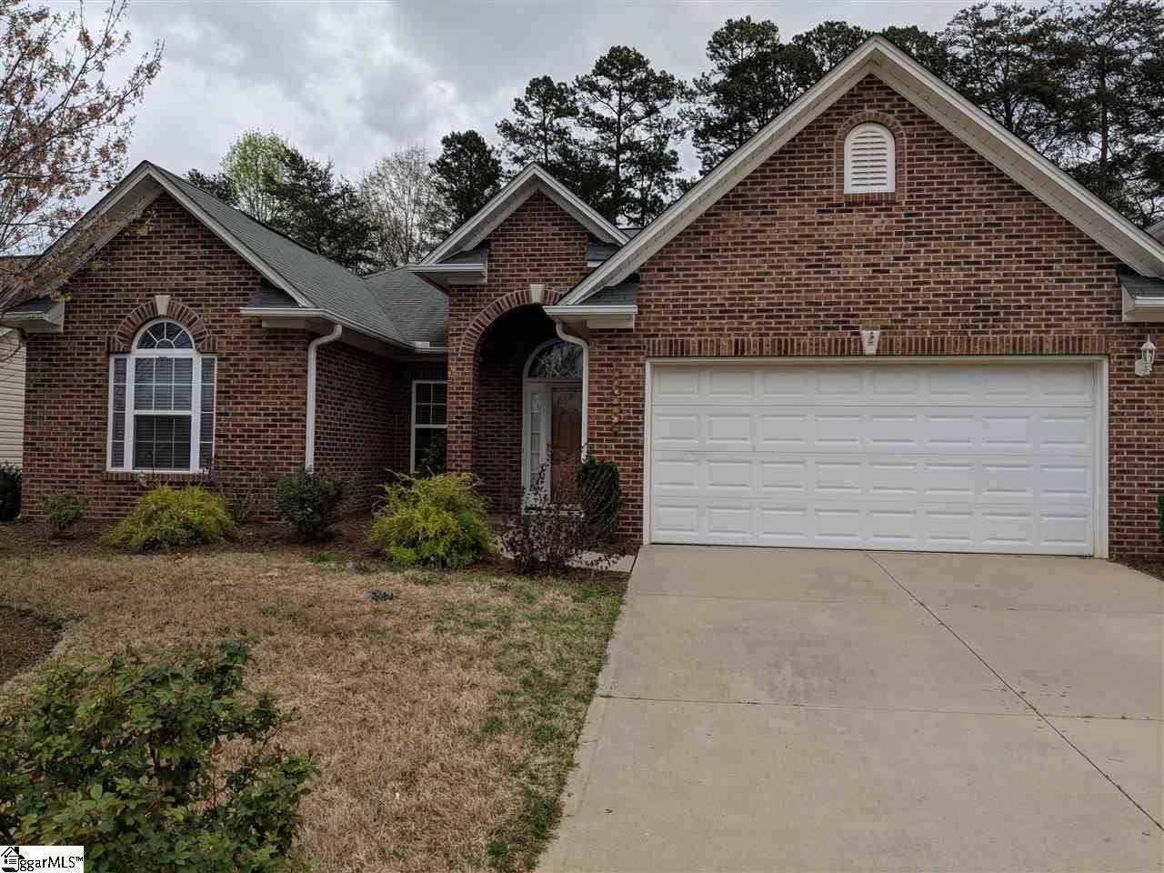 608 Center Road Taylors, SC 29687 - Photo 1 of 18 Gallery Image 1