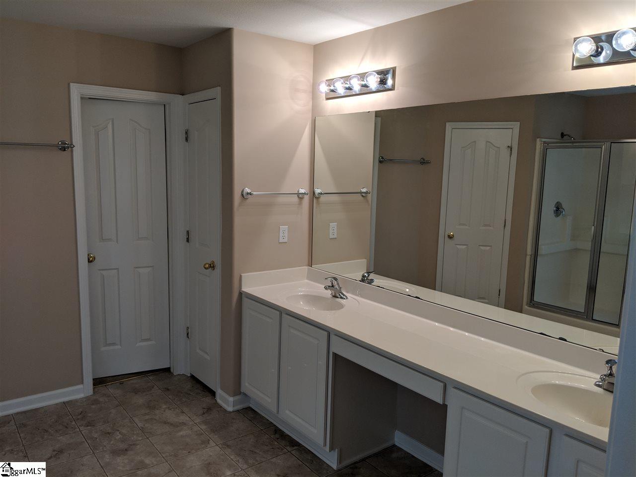 608 Center Road Taylors, SC 29687 - Photo 11 of 18 Gallery Image 11