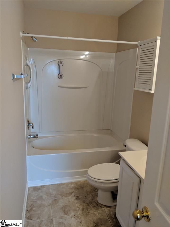 608 Center Road Taylors, SC 29687 - Photo 14 of 18 Gallery Image 14