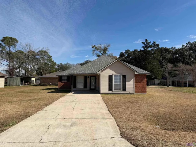 $214,000 | 216 South Marchand Avenue, Gonzales, LA 70737