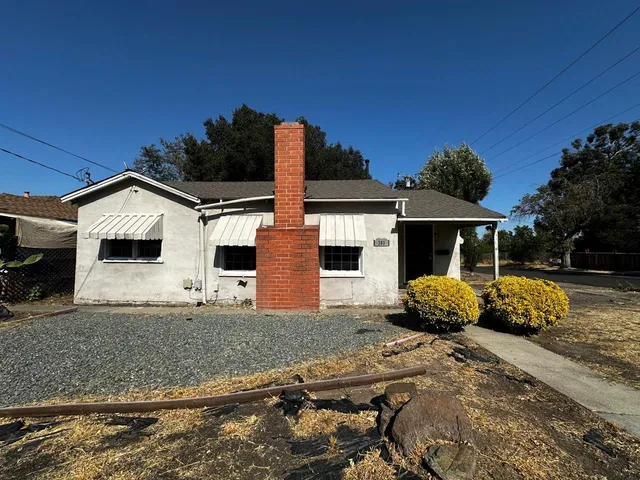 $395,000 | 383 Cleveland Avenue, Pittsburg, CA 94565