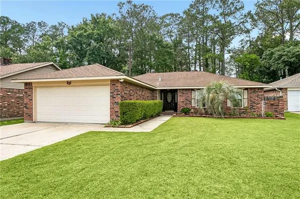 $199,900 | 221 West Queens Drive, Slidell, LA 70458