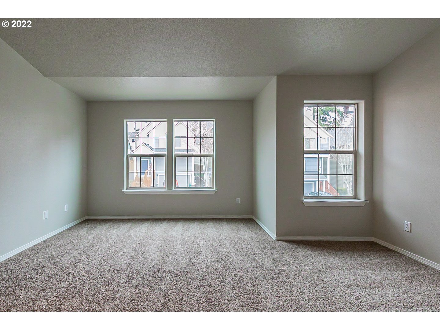 20008 Southwest Jette Lane Beaverton, OR 97003 - Photo 13 of 32 a view of an empty room with a window