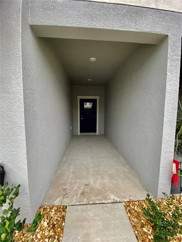 $1,800 | 10373 Lavender Aster Trail, San Antonio, FL 33576