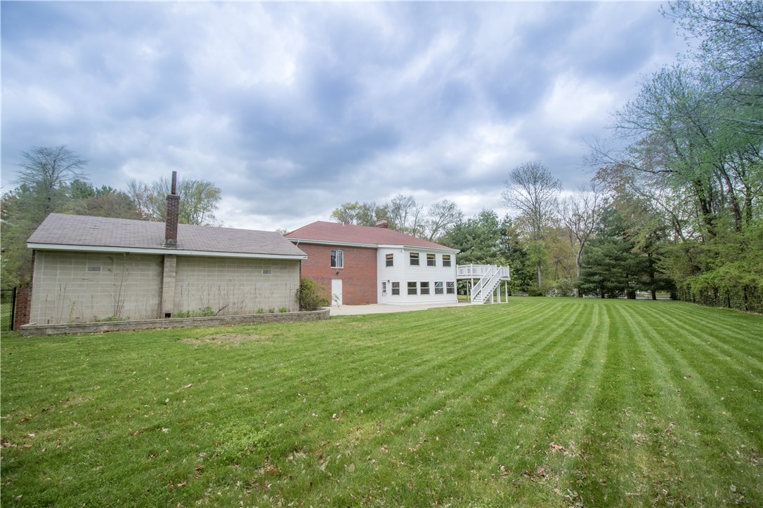 477 Angell Road Lincoln, RI 02865 - Photo 3 of 39 Gallery Image 3