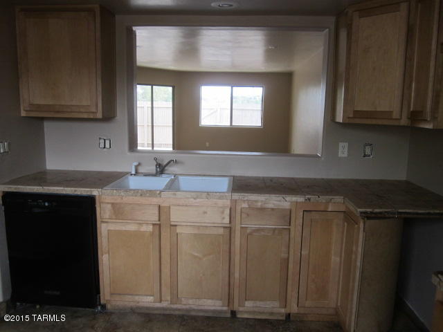 3542 South Mission Road, Unit C Tucson, AZ 85713 - Photo 5 of 10 Gallery Image 5
