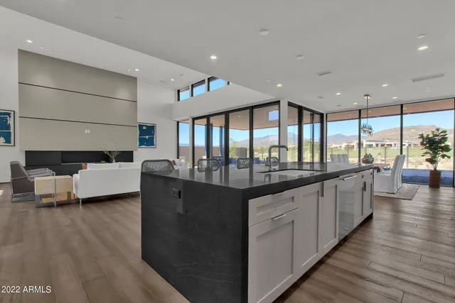 $4,083,786 | 37200 North Cave Creek Road, Unit 1004, Scottsdale, AZ 85262