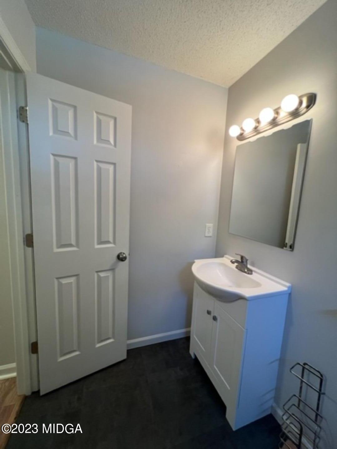 108 Ridge Pointe Court Warner Robins, GA 31088 - Photo 20 of 31 IMG_8708