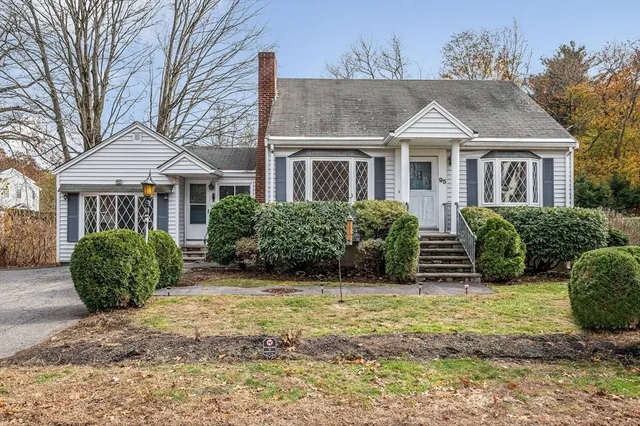 $699,900 | 95 Greenwood Avenue, Wakefield, MA 01880