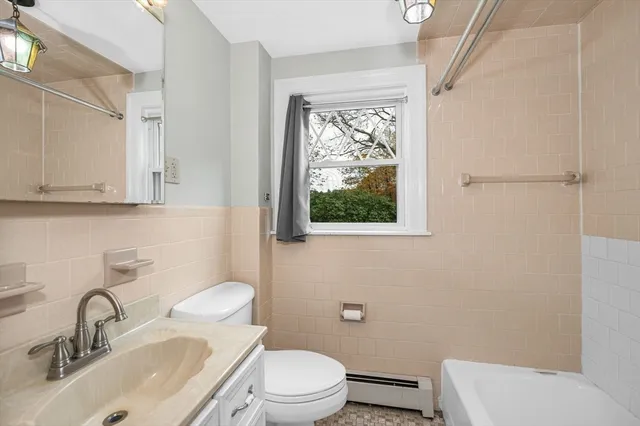 $699,900 | 95 Greenwood Avenue, Wakefield, MA 01880