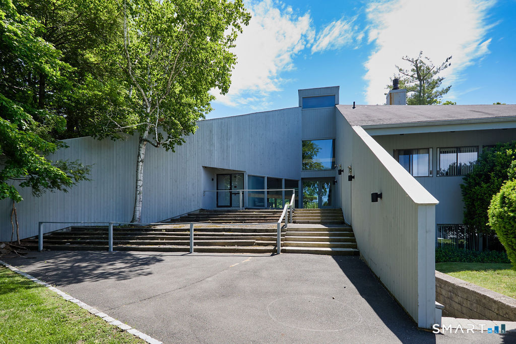 6 Hollyberry Lane, Unit 6 Ridgefield, CT 06877 - Photo 26 of 31 Fox Hill Rec Center