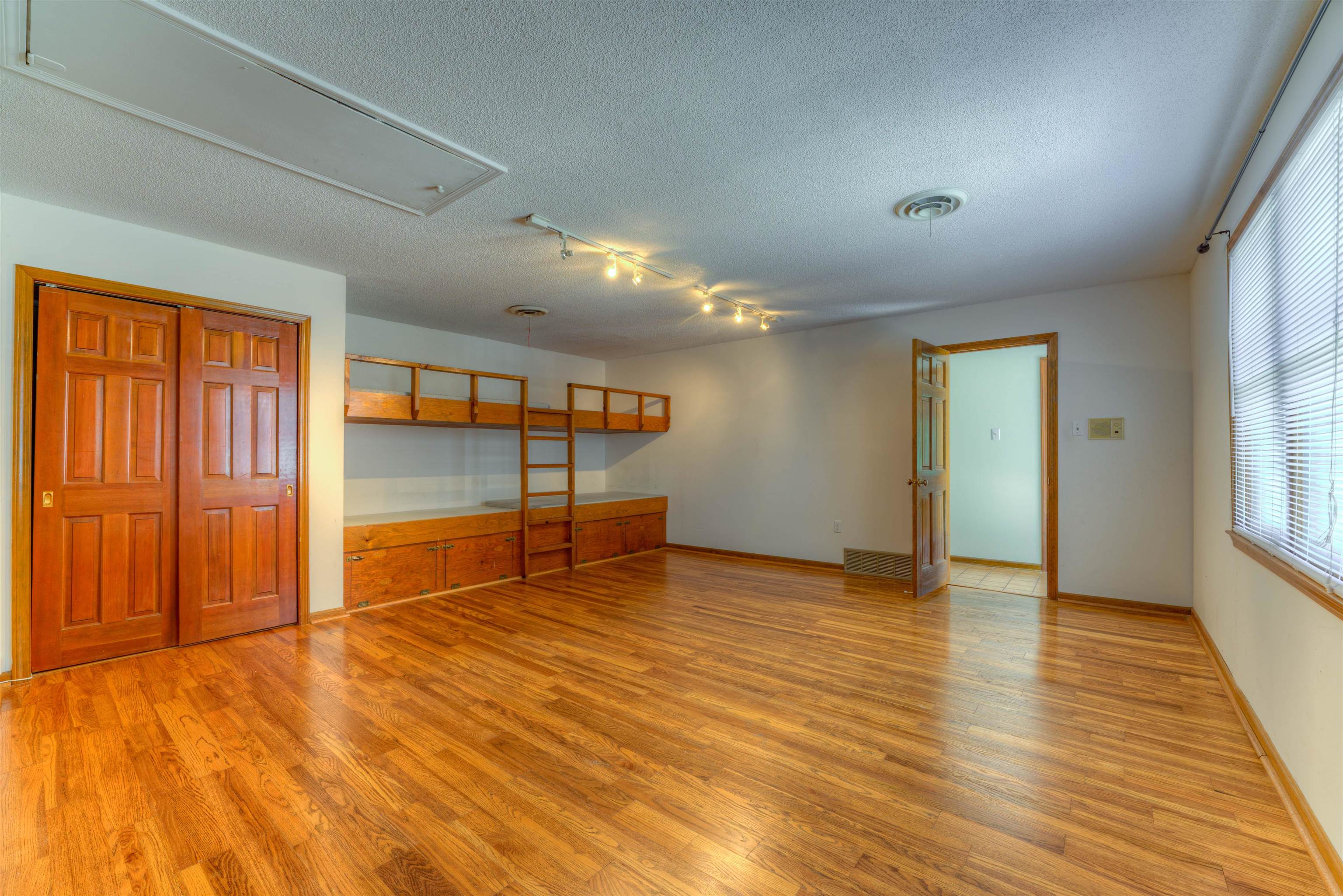 5267 Rich Road Memphis, TN 38120 - Photo 19 of 25 Gallery Image 19