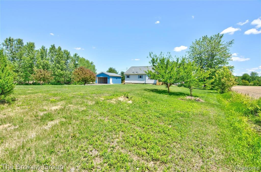 6414 Sheridan Road Flushing, MI 48433 - Photo 40 of 57